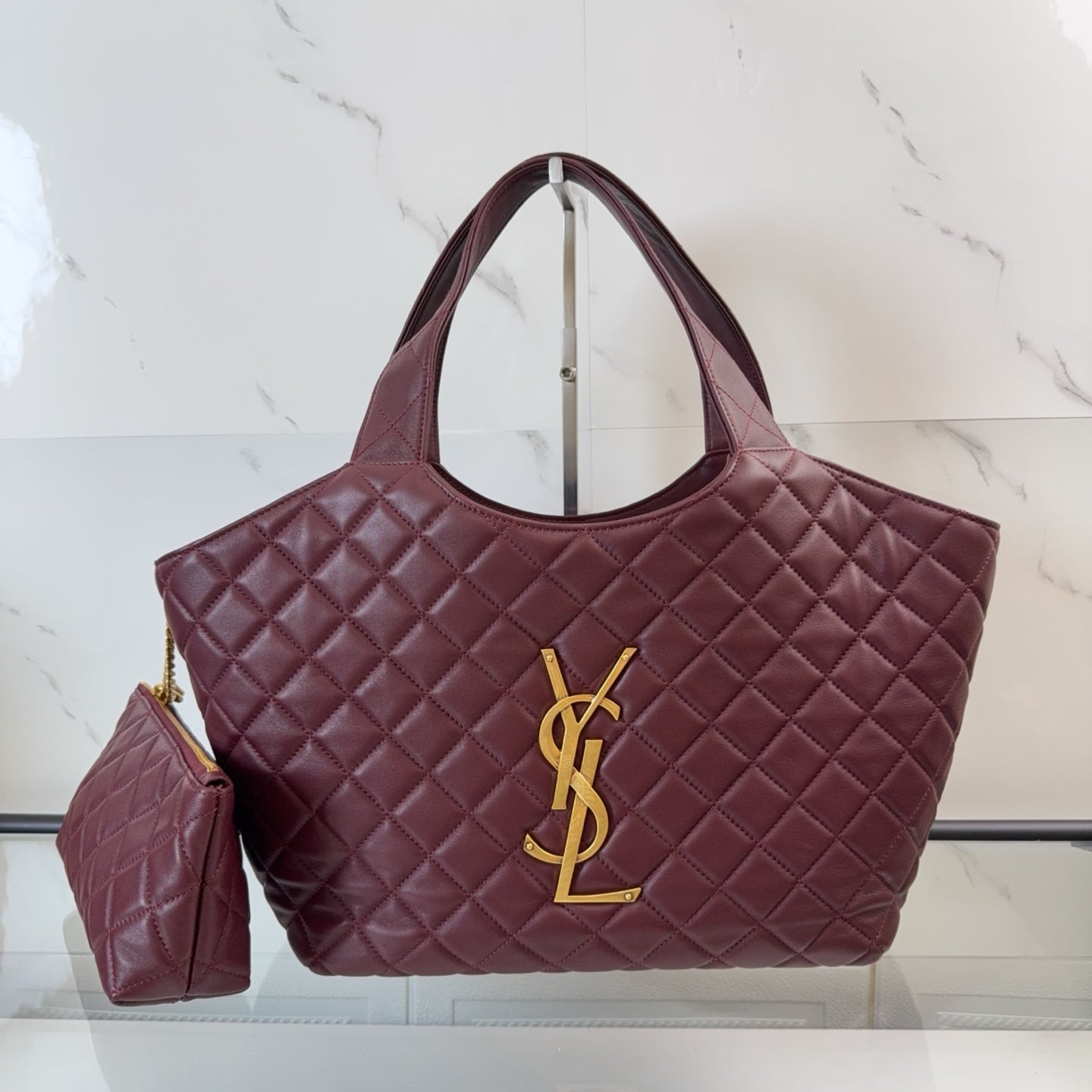 YSL ICARE Medium in quilted nappa