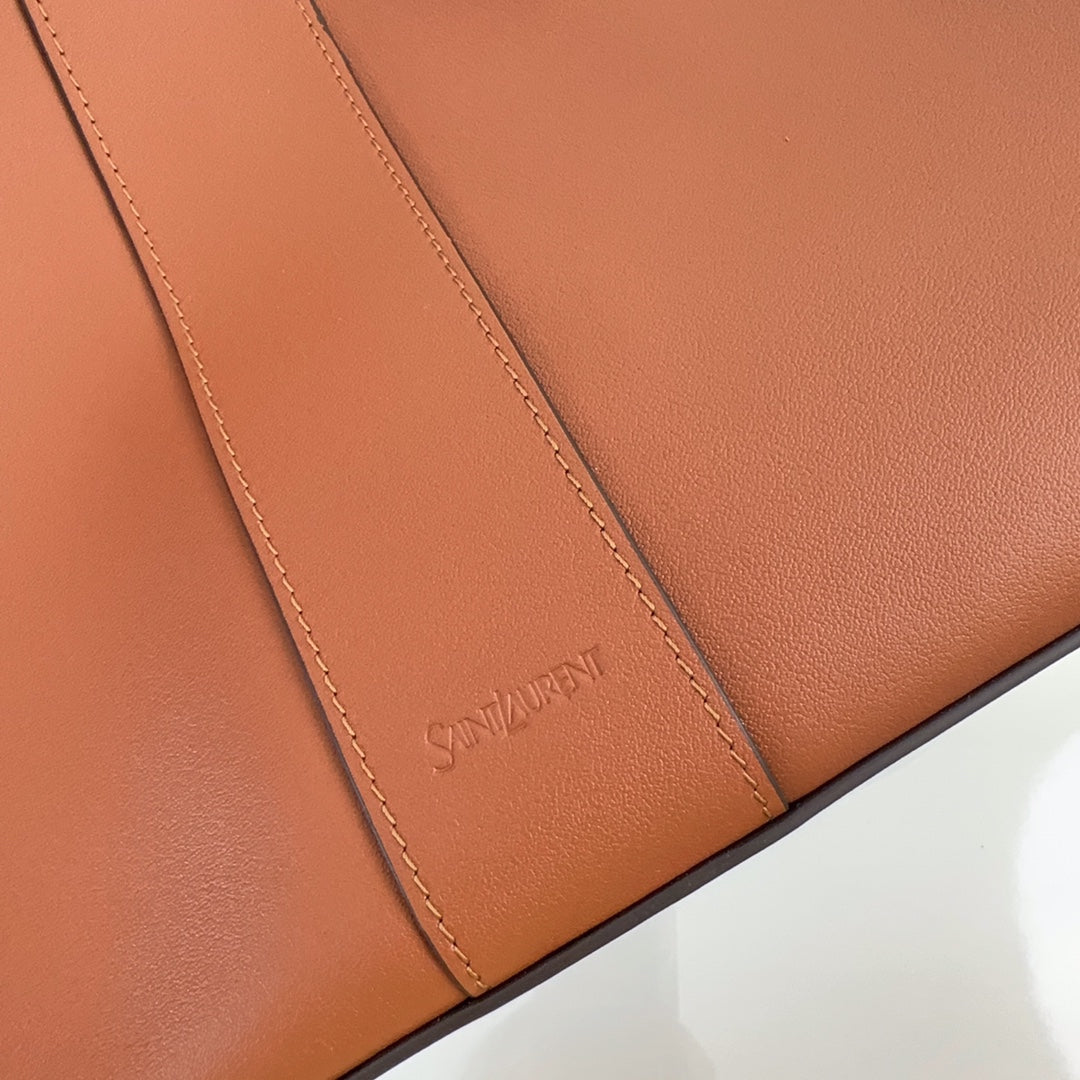 YSL Y TOTE IN LEATHER