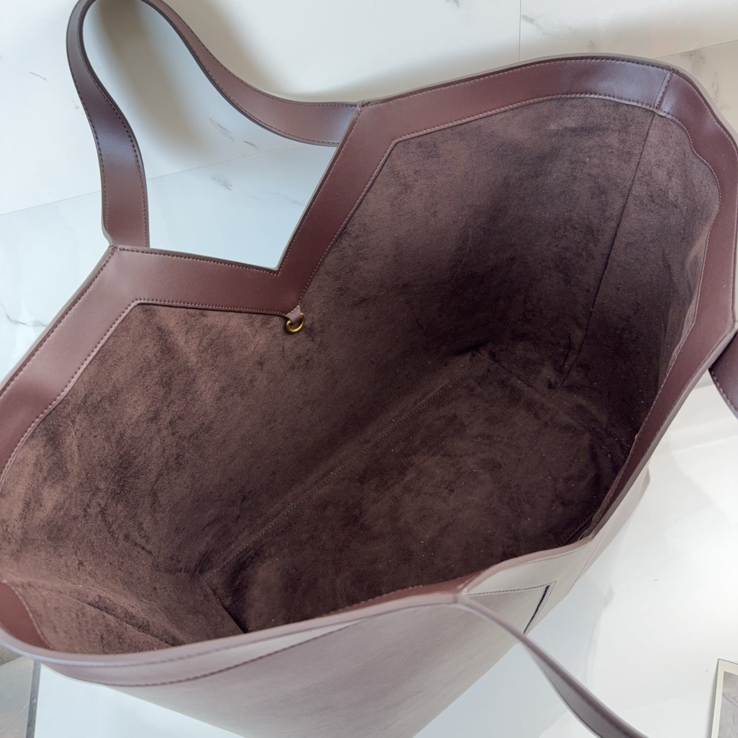 YSL Y TOTE IN LEATHER