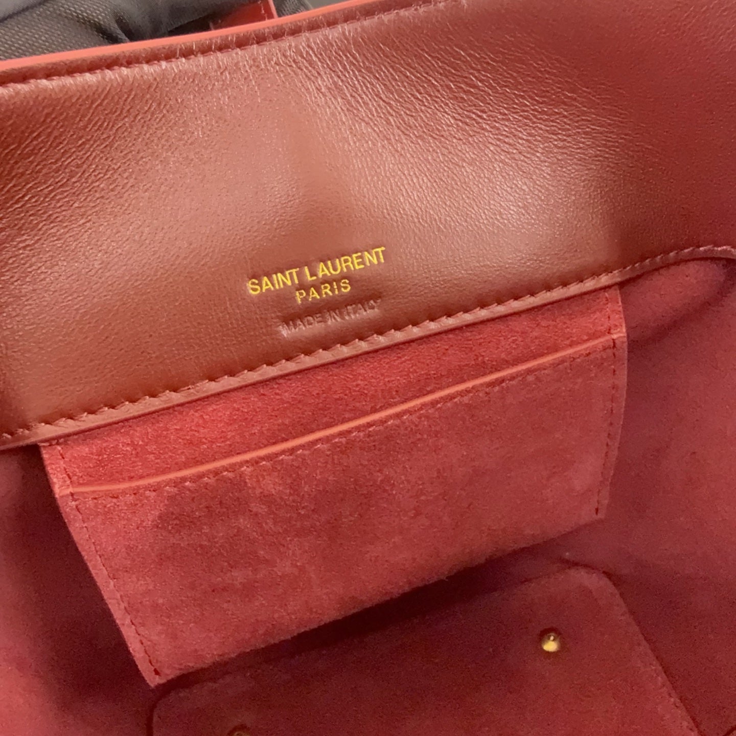 YSL LE 37 SMALL IN SHINY LEATHER