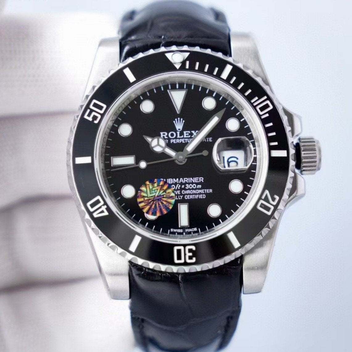 SUBMARINER DATE BLACK DIAL LEATHER STRAP
