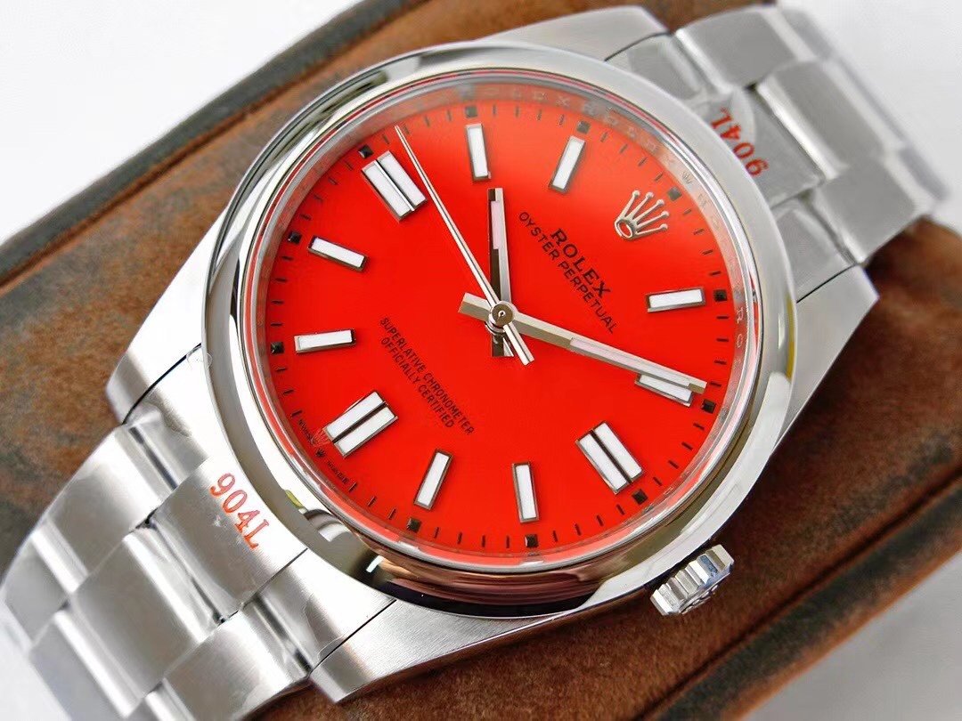 OYSTER PERPETUAL 41 STAINLESS STEEL RED DIAL